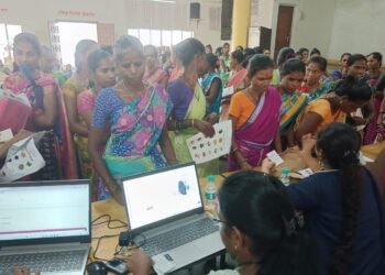 Kamala Ankibai Ghamandiram Gowani Trust Celebrates Trustee Ramesh Gowani’s Birthday by Organizing Anemia Mukt Bharat Camp and Assisting Underprivileged Children’s Education