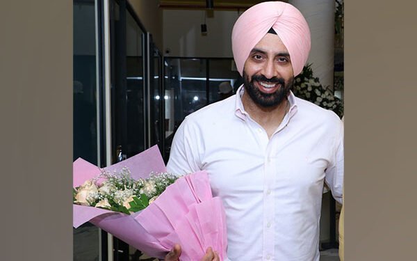 ESS Global Migration Services Offers Free Services to Film Industry professionals